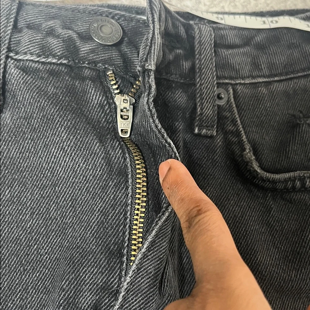Forever 21 High-Waisted Black Jean Short Size 26